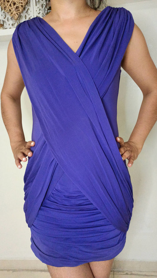 Robe Fourreau Violette Drappée et Froncée - Élégance Sophistiquée