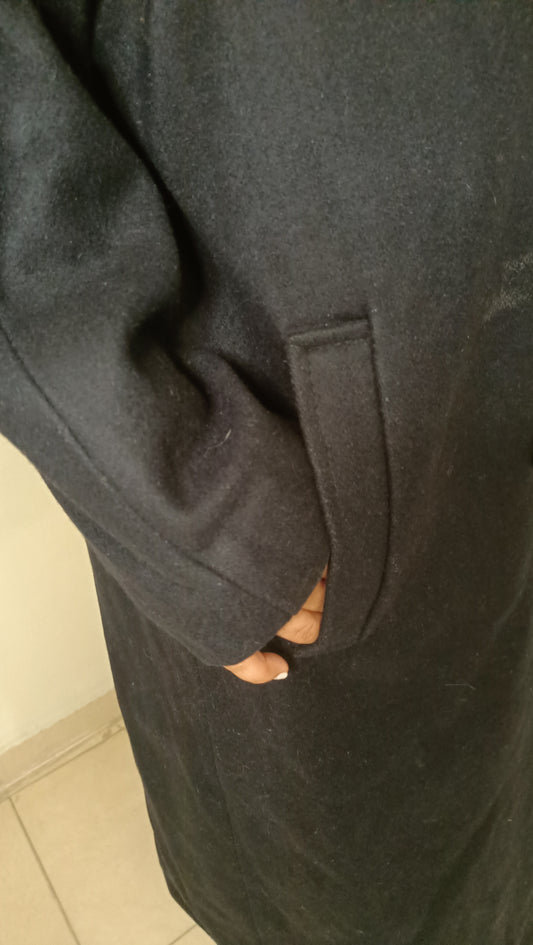 magnifique manteau vintage bleu marine avec son col en fausse fourrure marron